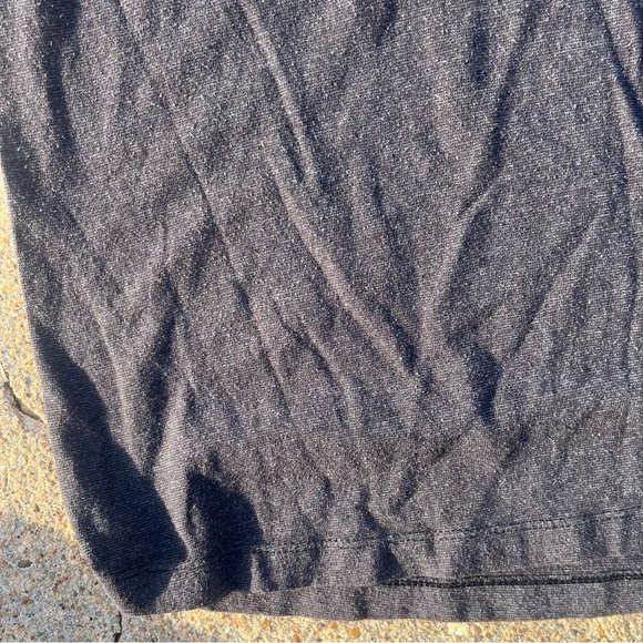 Fox Men's Black and Red Graphic Tee - Picture 4 of 5